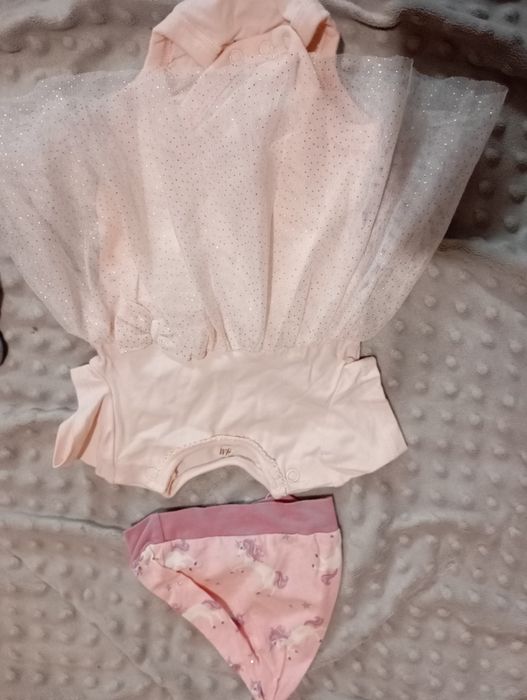 Одяг для дівчинки