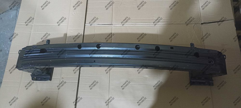 Підсилювач переднього бампера Аутлендер Mitsubishi Outlander 4