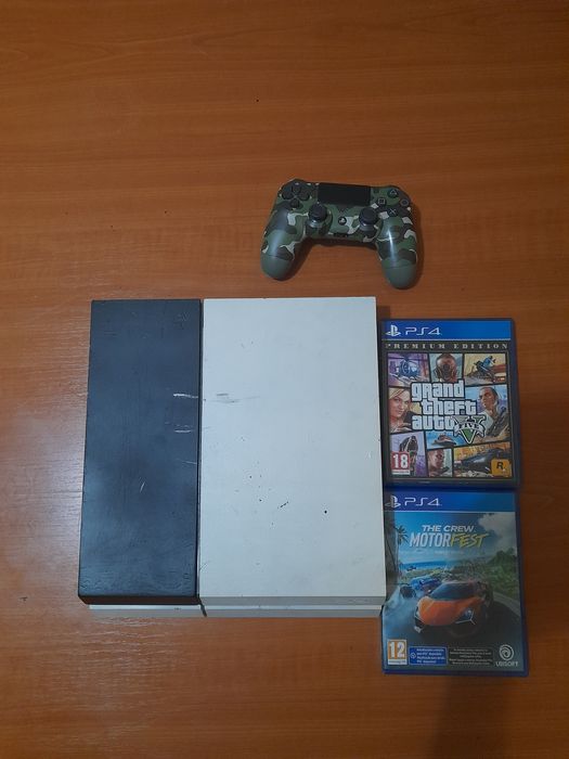 PS4 FAT 500g + comando + 2 jogos
