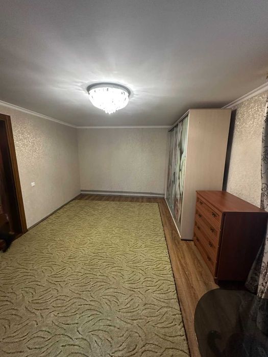 Продаж будинку в Левкові