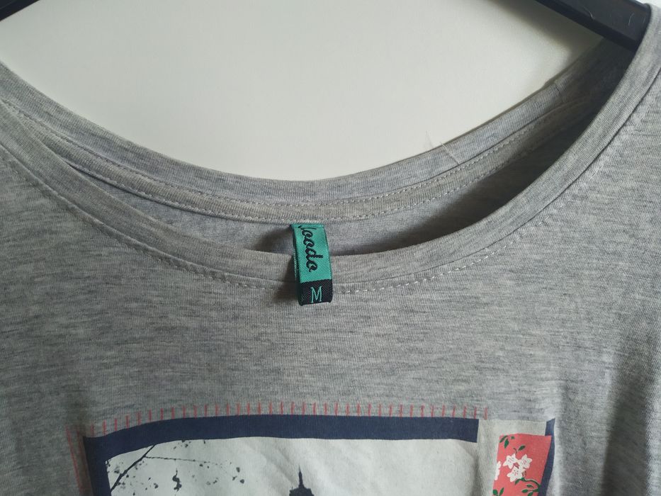 T-shirt damski Moodo M