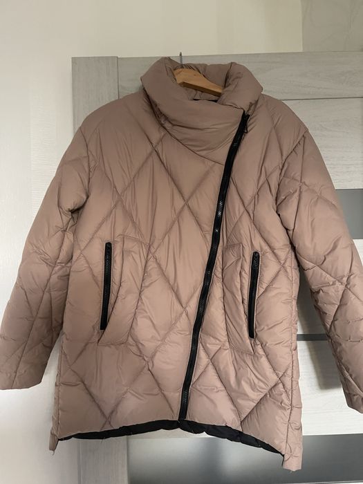 Куртка жіноча