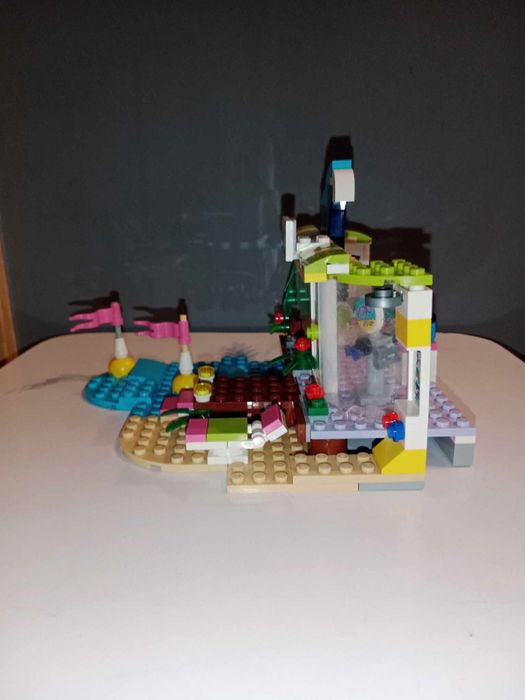 Klocki LEGO friends 41315 sklep dla surferów