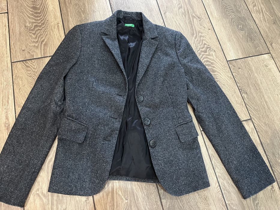 Żakiet damski roz 38/M United Colors Of Benetton