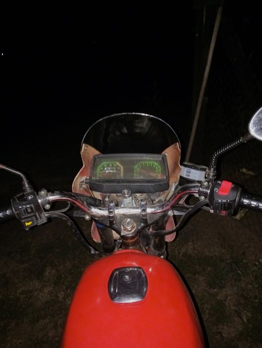 Продам мотоцикл Viper ZS150J стоїть цпг 180сс