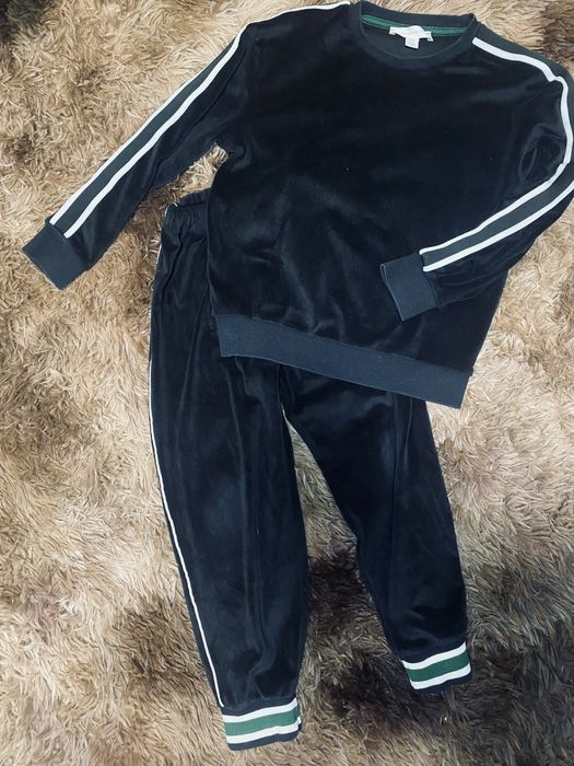 Сортивный костюм для девочки