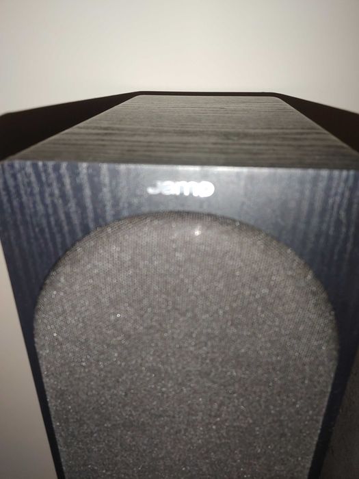 Kolumny Jamo                   .