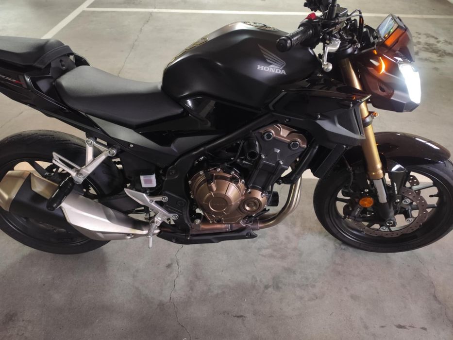 Honda CB500F versão 2023