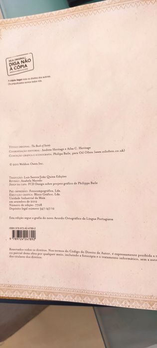 Livros antigos 2000 e 2011