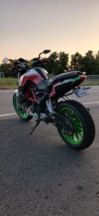 Продам Benelliі тнт 25