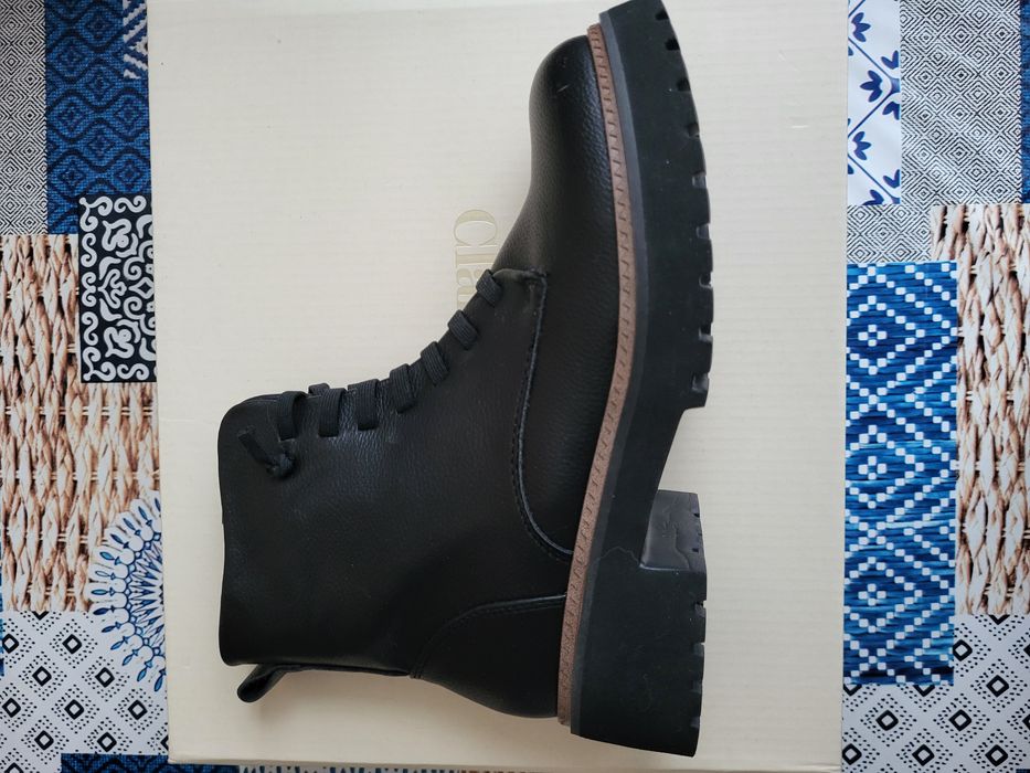 Bardzo lekkie, wygodne, zgrabne