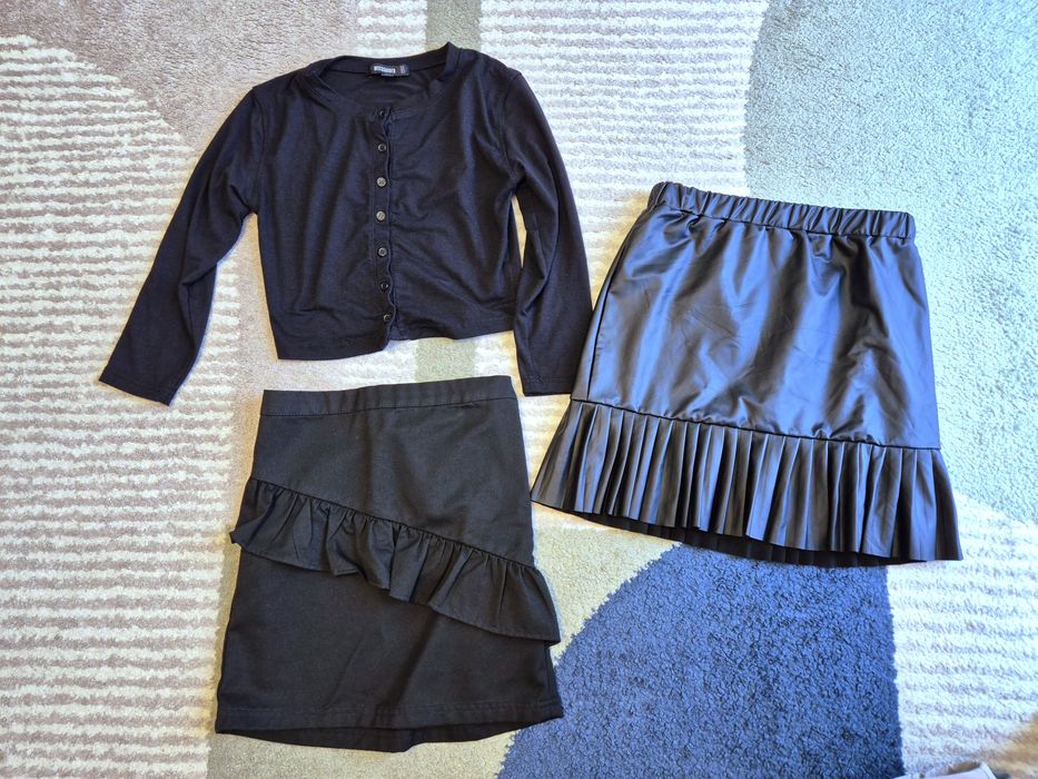 Zestaw spódniczki do szkoły na apele, sweterek gratis rozm. 148/152 cm