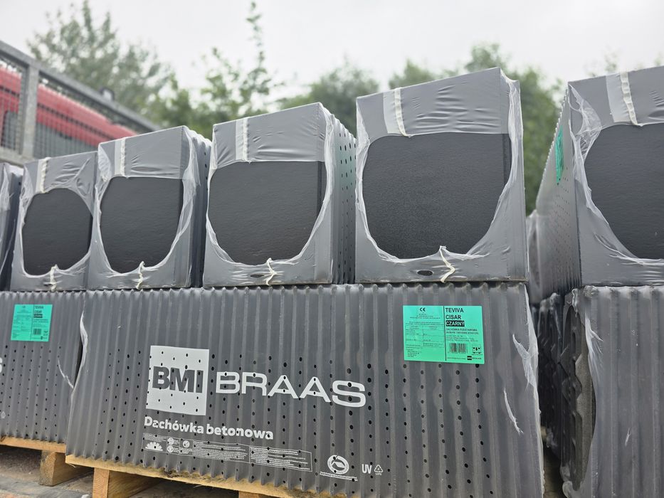 Braas teviva - czarna - dachówka płaska betonowa