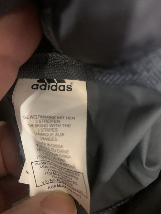 Сумка дорожная, вместительная, оригинал. Высота и ширина  по 35 см, дл