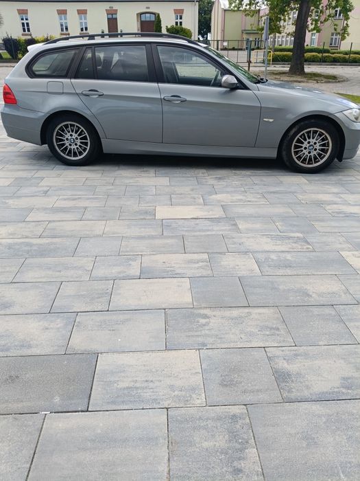 BMW E91 320 150 koni ! Touring