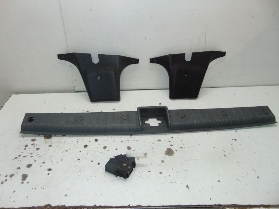 Mercedes ml jipe w163 guarnições pretos/Friso da mala