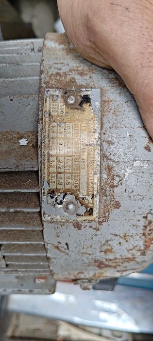 Електродвигун АИР С 80А6 0,75кВт 1000об 380В 220В