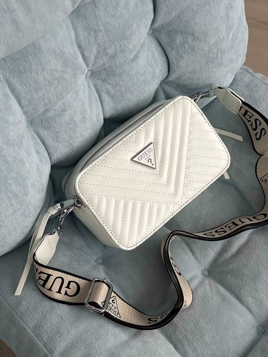 Сумка женская Guess кросс боди Гесс через плечо черная , бежевая белая