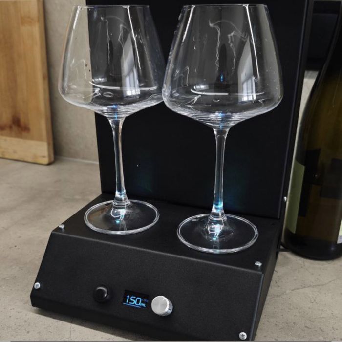 Наливатор для вина