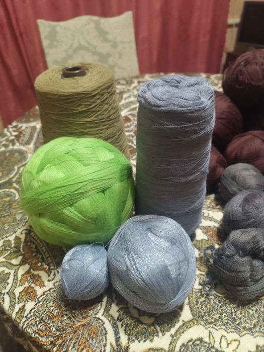 Нитки напівшерстяні, радянські