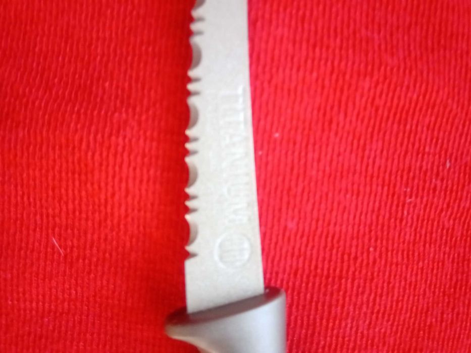 Нож Titanium Professional