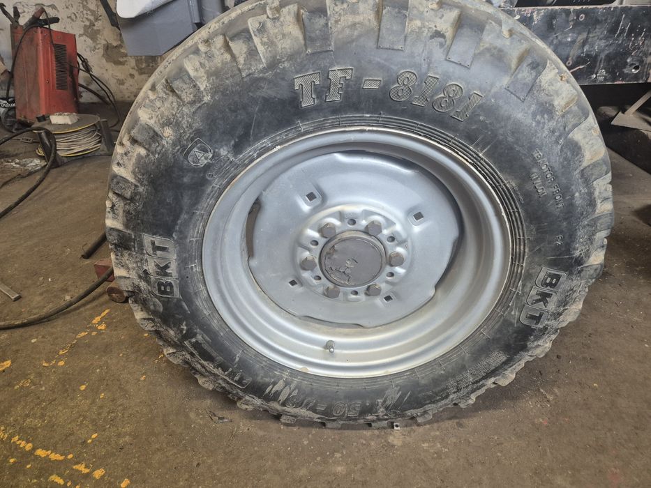 Koła Massey Ferguson 3050 felgi opony