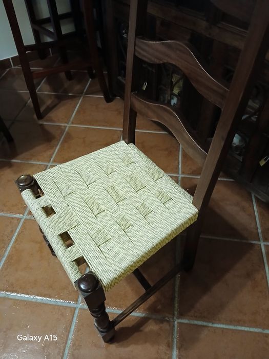 Mesa com cadeiras