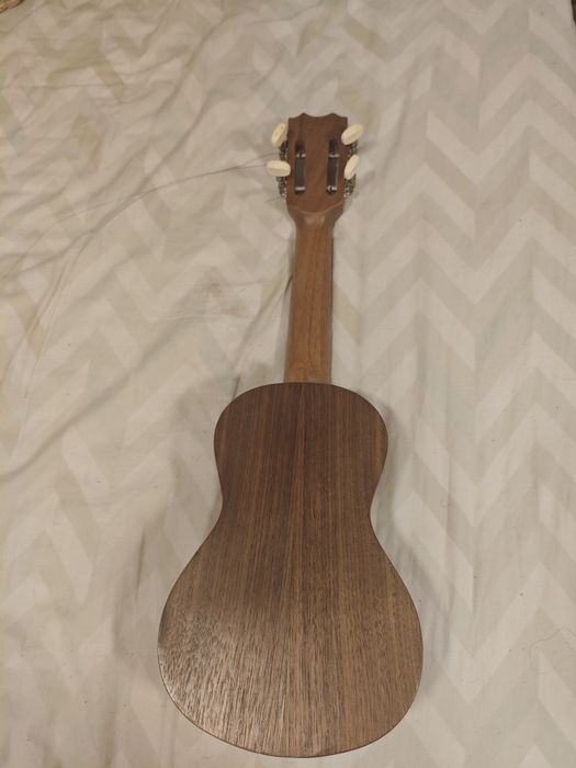 Cavaquinho APC Modelo 101