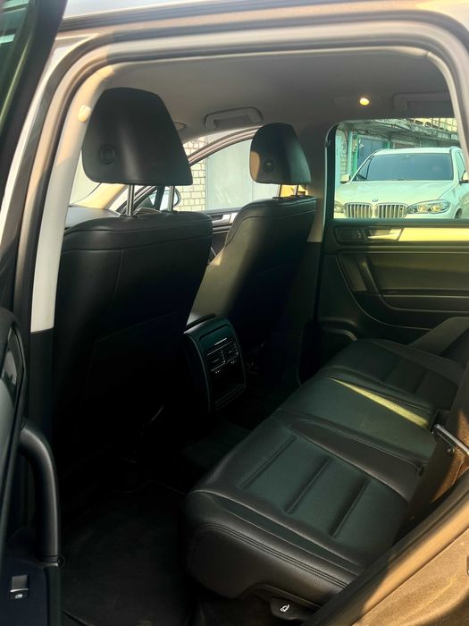 Volkswagen Touareg 2014
