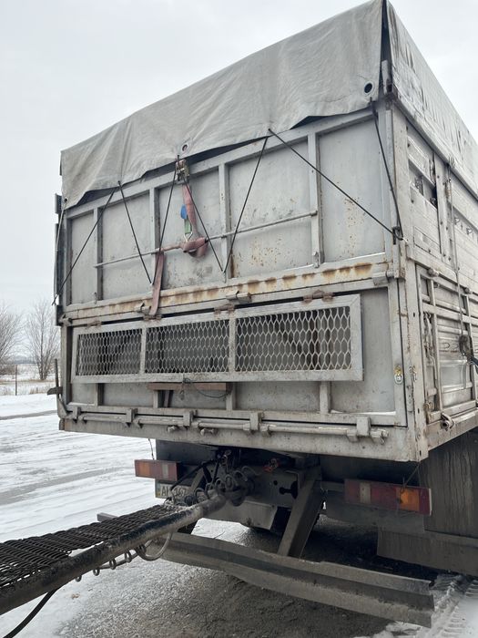 Продам маз 5336 в комплекте с прецепом маз