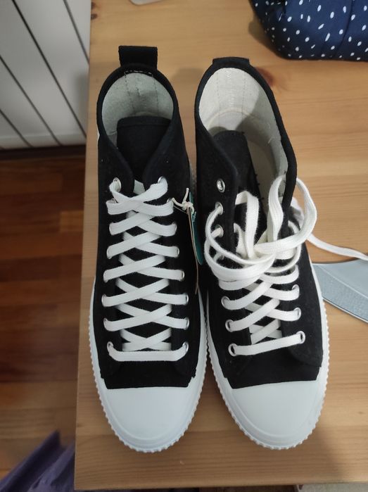 Tênis bota vitoria