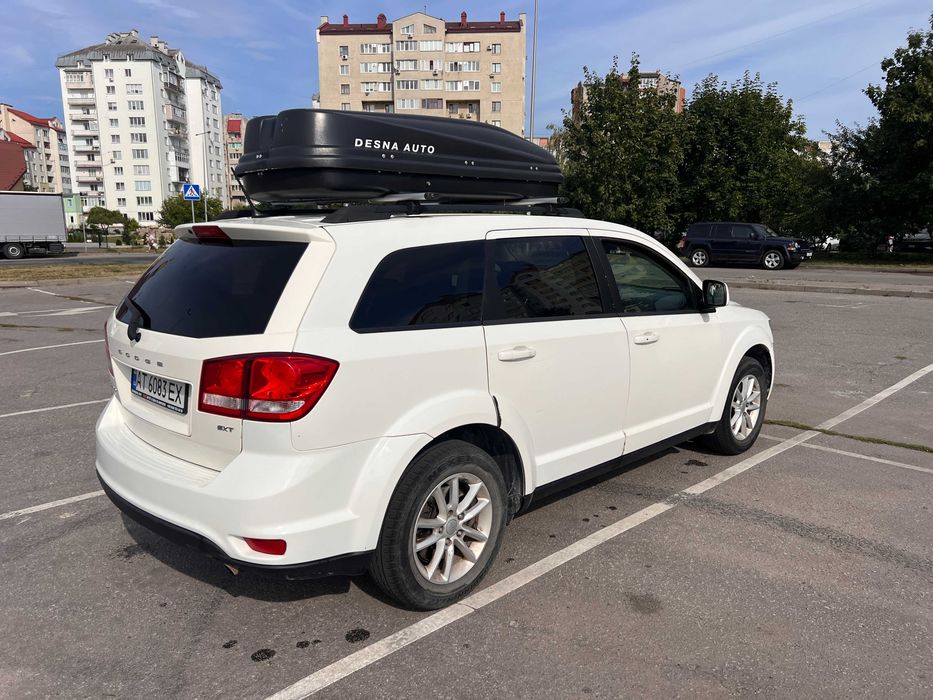 Dodge Journey 2014 SXT Газ/бензин 2.4 л