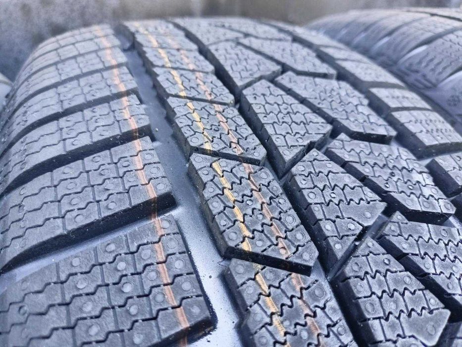 205/60R18 Continental WinterContact TS860S komplet opon zima nr8043