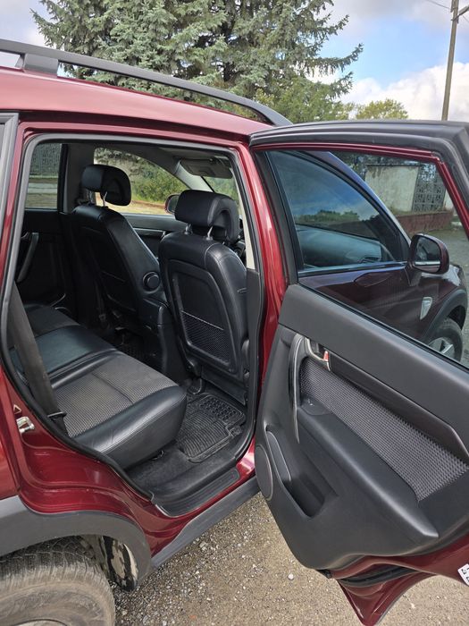 Продам Chevrolet Captiva