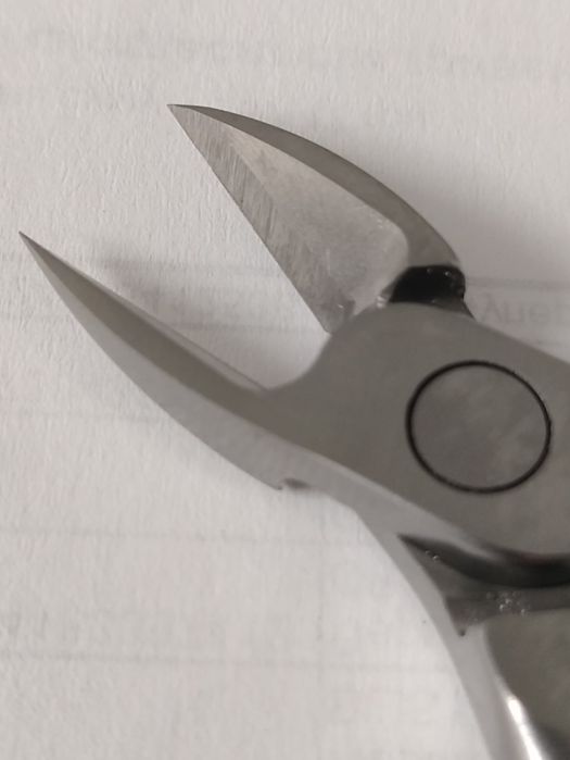 Лучшие кусачки, именно для ногтей. Сталекс.