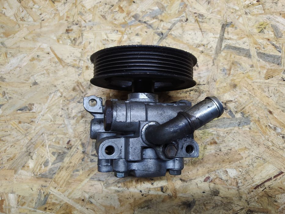 Насос гідропідсилювача (ГУР) Ford Transit Connect. Tourneo - 1.8TDCi