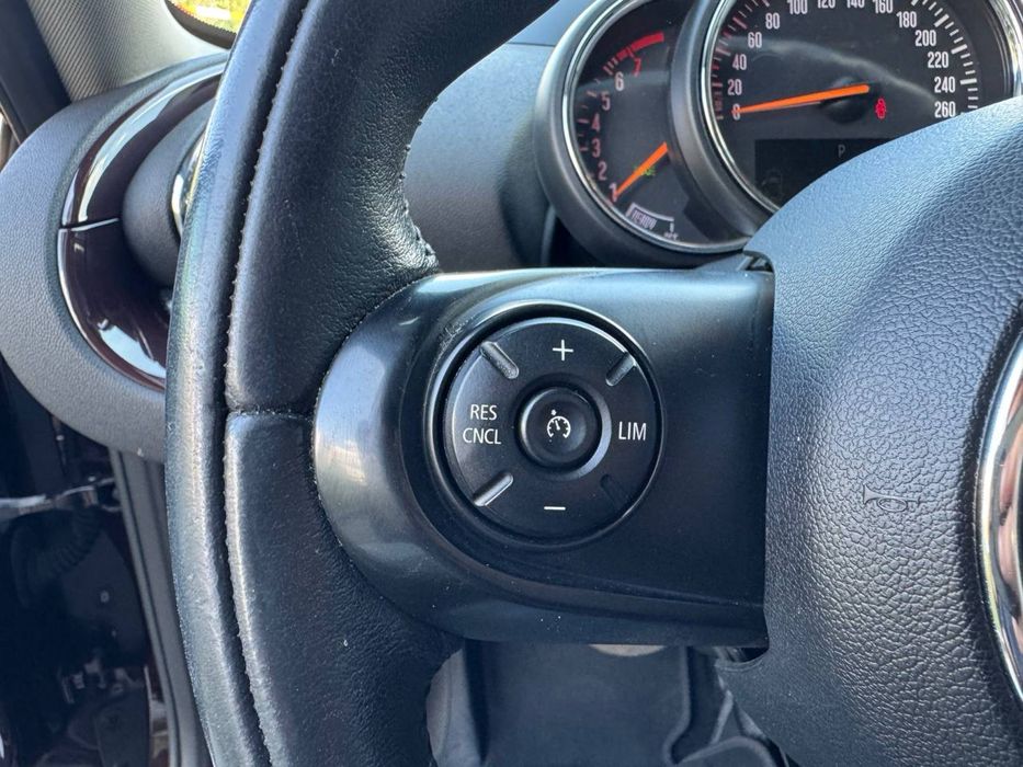 Mini Cooper CLUBMAN Car Invest Ukraine Лізинг