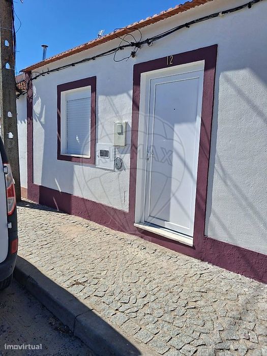 Moradia T2 para venda