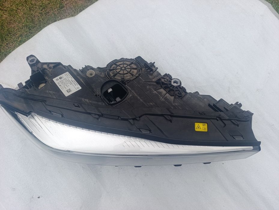 Ładna lampa reflektor BMW G11 G12 laser lift Lci
