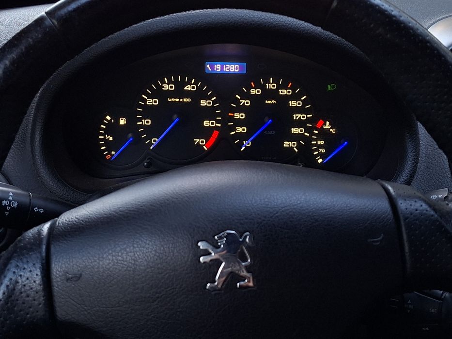 Peugeot 206, benzyna