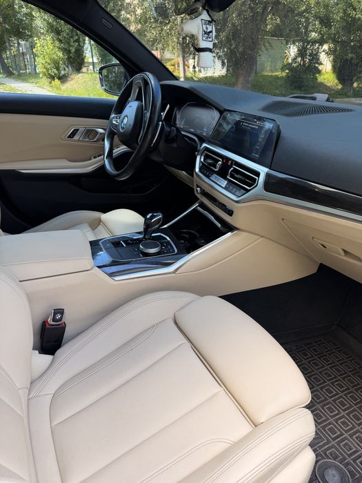 BMW 330i g20 2021