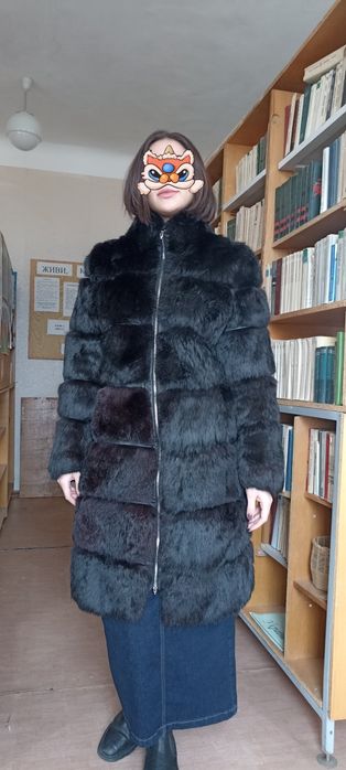 Шуба з натурального хутра.