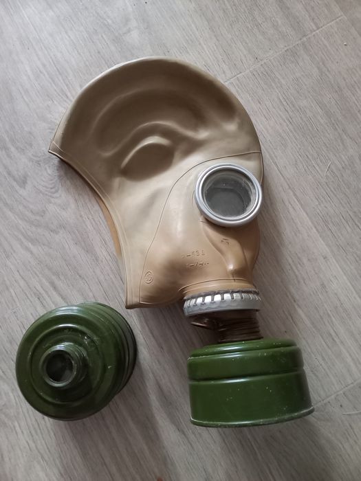 Противогаз бу,противогаз