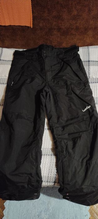 Продам зимние , лыжные штаны.