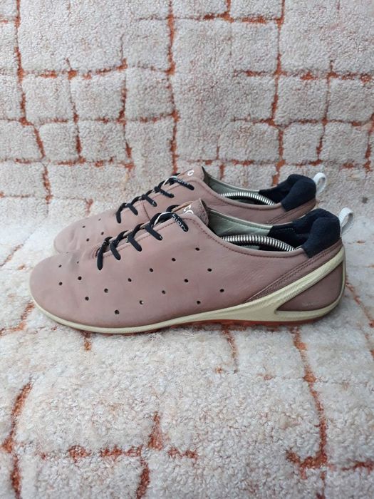 Кроссовки  Ecco biom