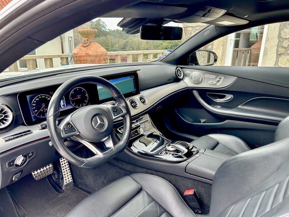 Mercedes-Benz E220d Coupé AMG ( Nacional )