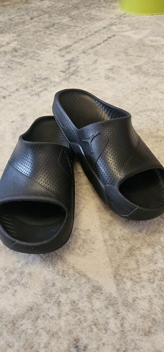 Klapki basenowe JORDAN r 39, chłopięce