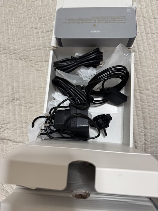 KVM-перемикач Ugreen AК700 (модель 55851)