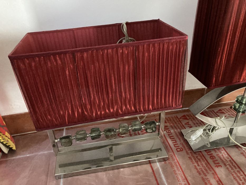 Candeiros mesinha cabeceira