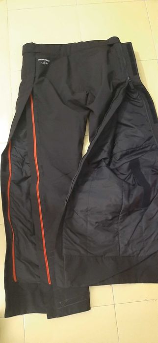 Equipamento (capacetes,casaco,calças,suporte smartphone)